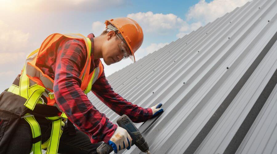 Professional residential roofers in Tinsley, MS